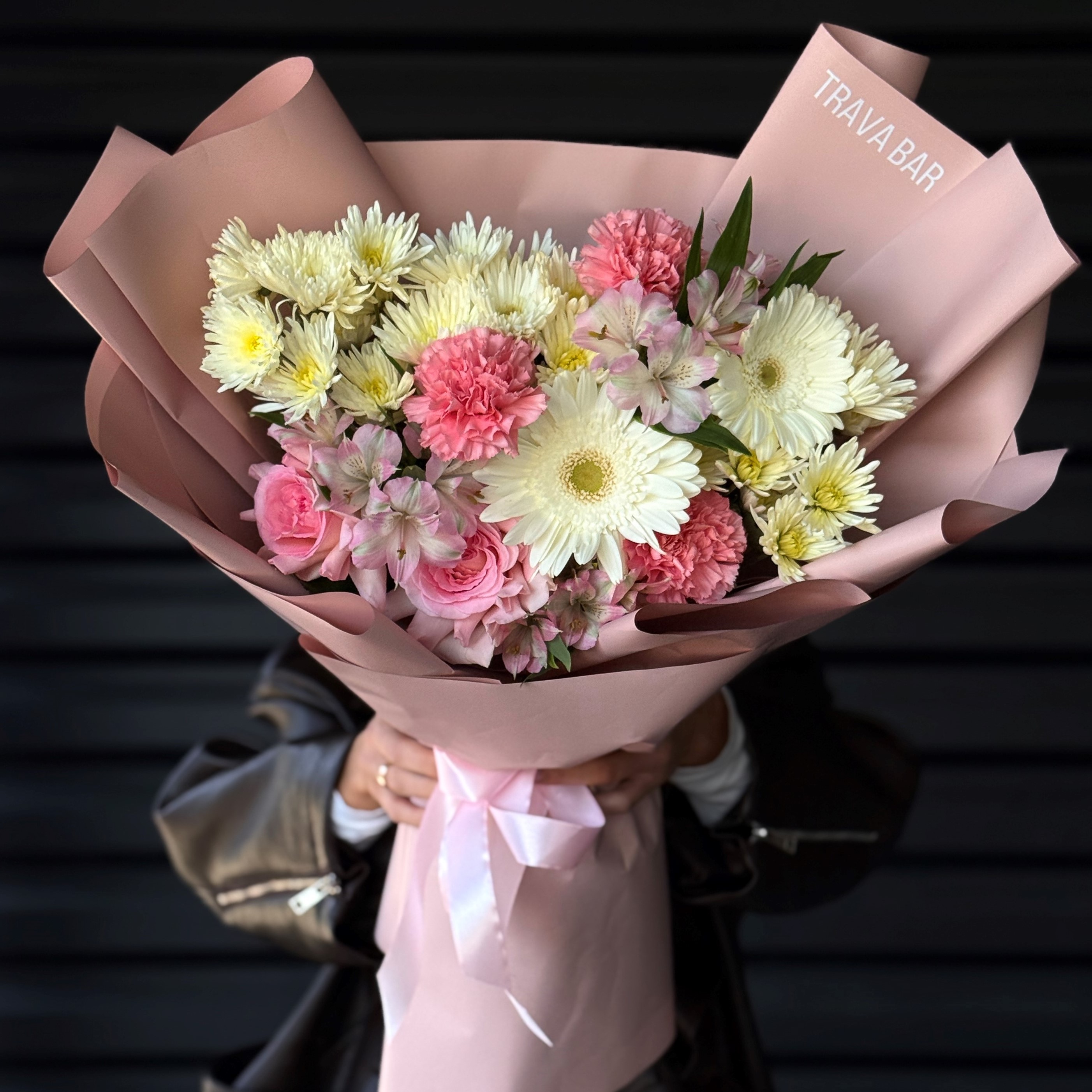 Букет "Шепот атласа" фото 1