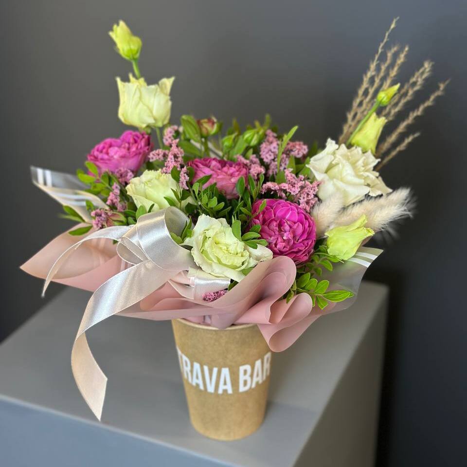 Композиция "Яркий комплимент"