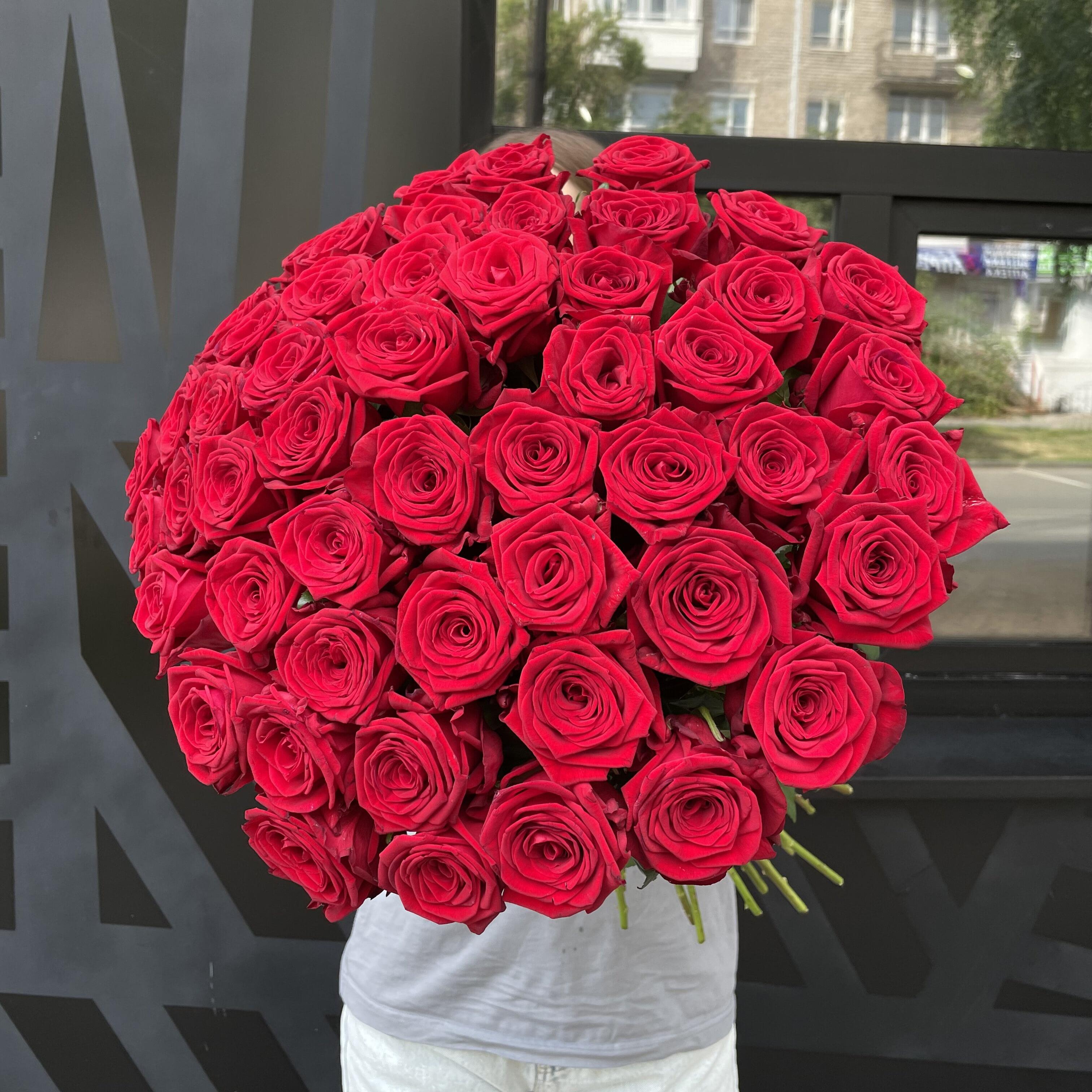 51 бордовая роза под ленту