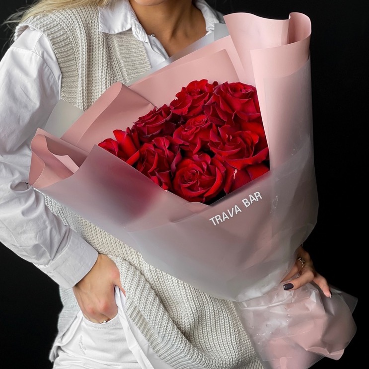 Букет из 9 красных французских роз 50/60 см фото 1