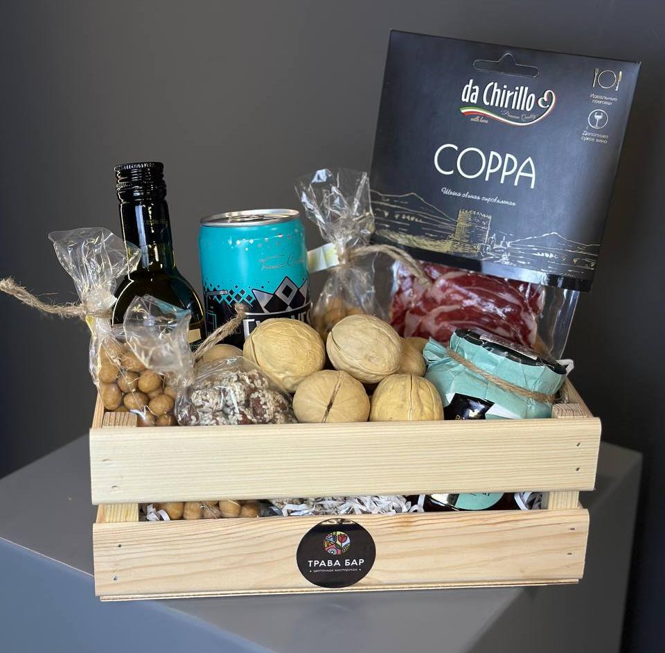 Композиция в ящике "Ветер перемен"