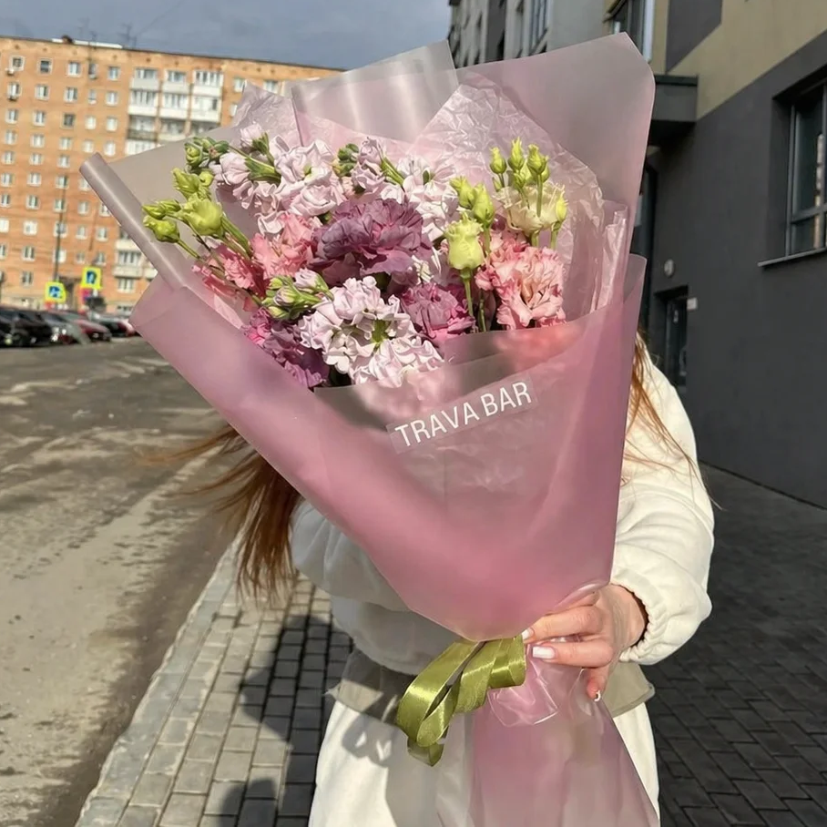 Букет "Вальс лепестков S"