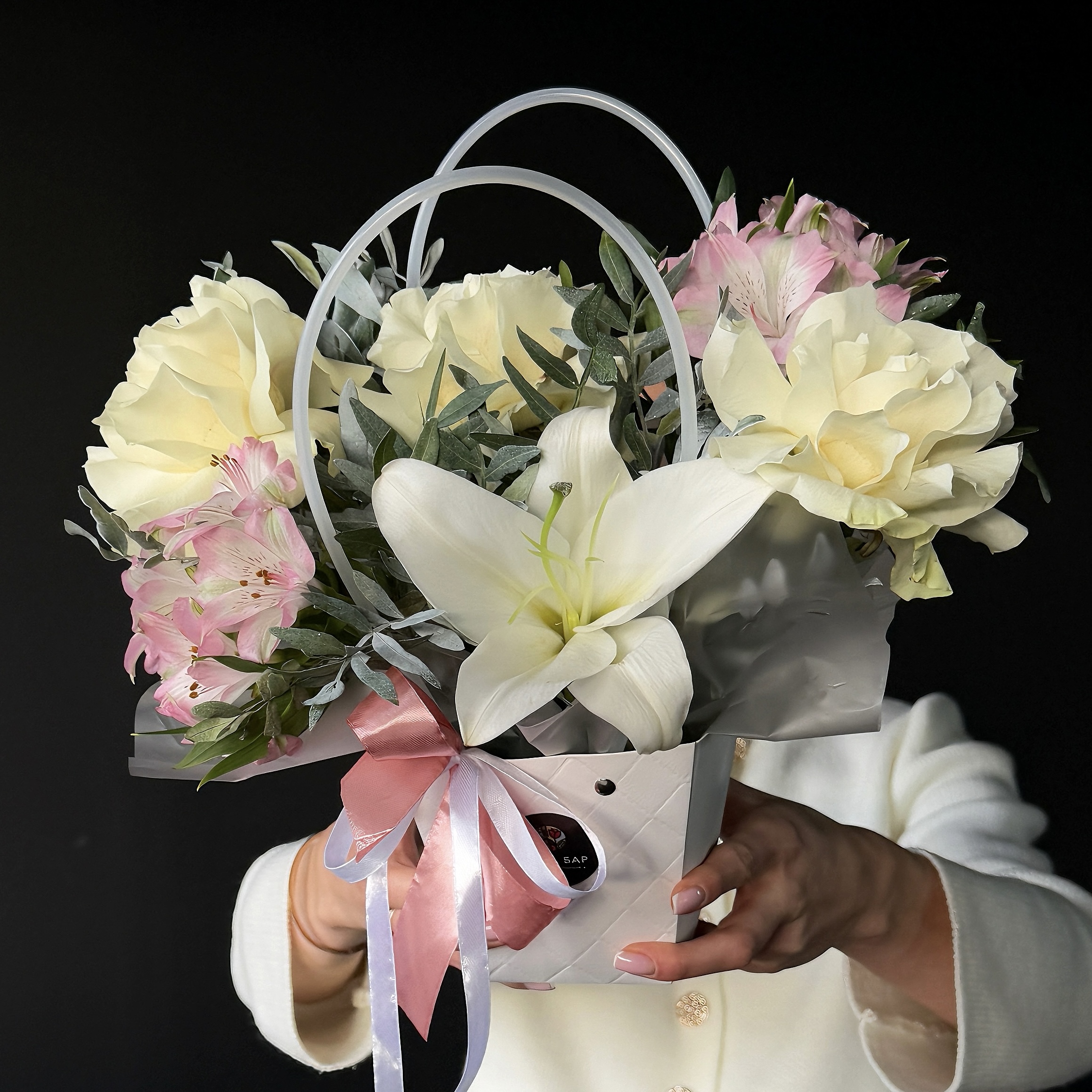 Букет "Нежность лилии"