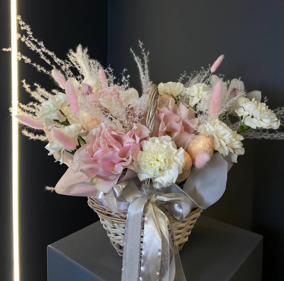 Композиция "Пасхальная симфония"