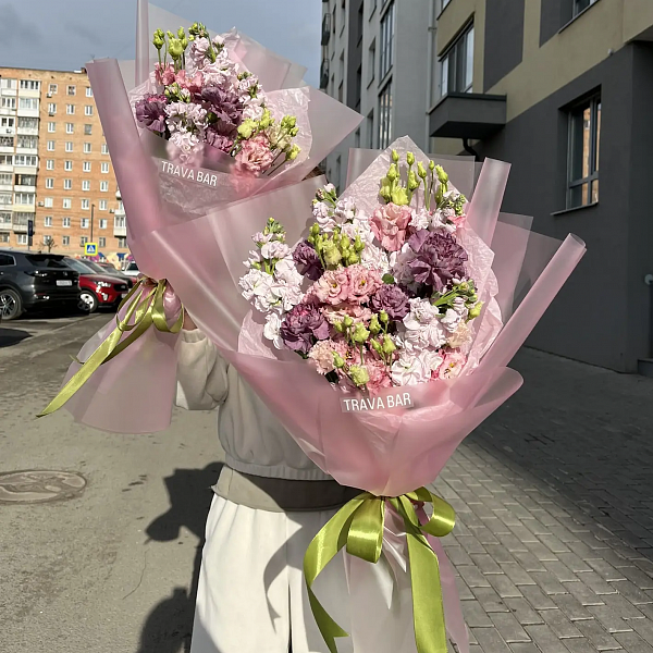 Букет "Вальс лепестков S" фото 2