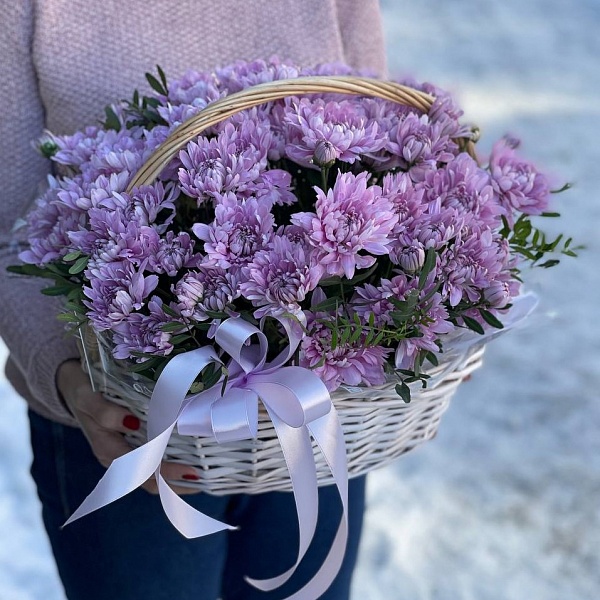 Корзина "Сиреневая хризантема"
