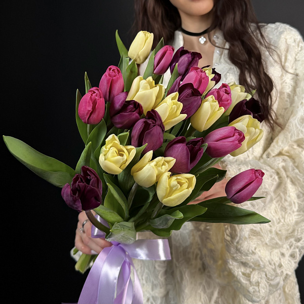 25 тюльпанов микс под ленту фото 2