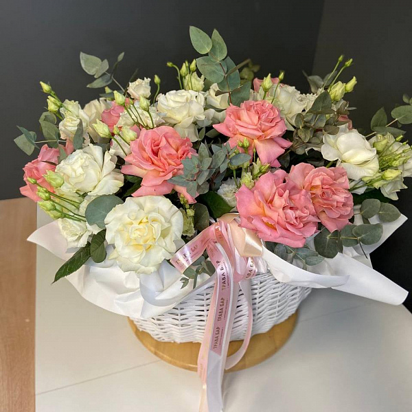 Композиция "Цветочный восторг" фото 2