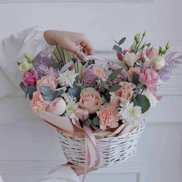 Корзина "Цветочное созвучие" фото 4