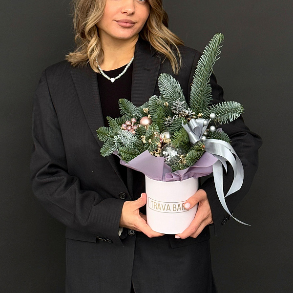 Композиция "Пушистая ёлочка" фото 2