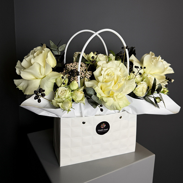 Композиция "Лорнет" фото 2