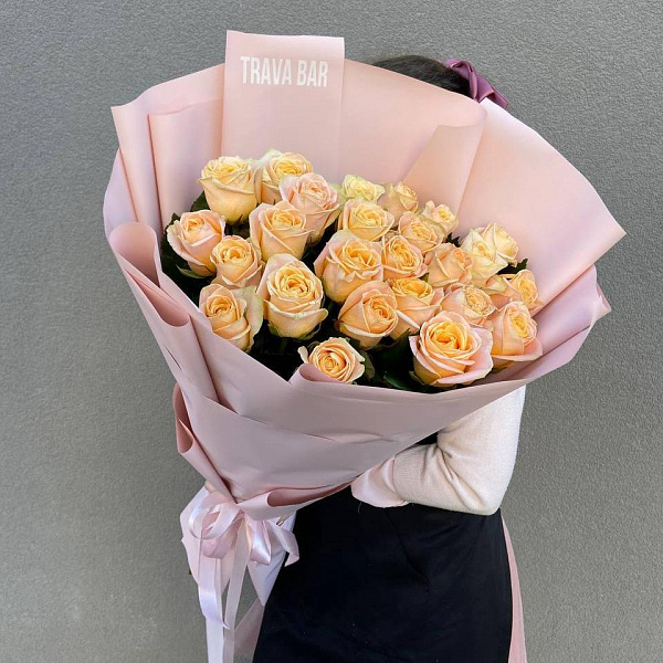 Букет из 25 персиковых роз 70/80 см фото 2