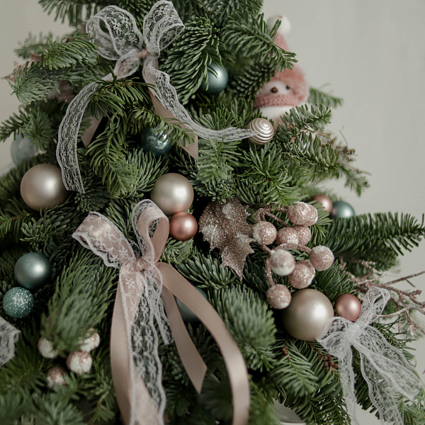 Композиция "Новогодняя красавица" фото 4