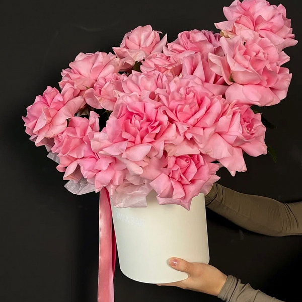 Композиция из 17 французских роз фото 2