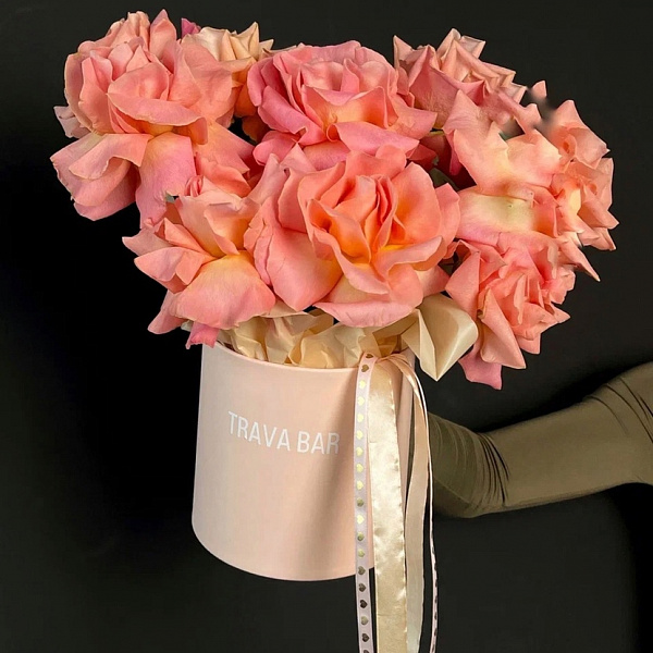 Композиция 9 французских роз фото 2